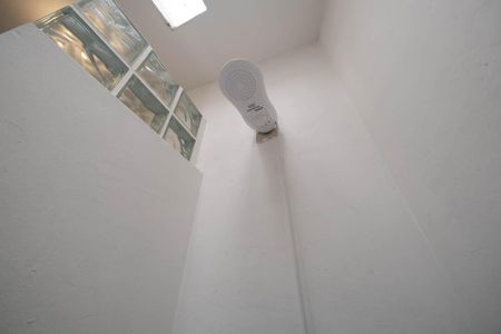 Banheiro de casa para alugar com 1 quarto, 70m² em Jardim Triana, São Paulo