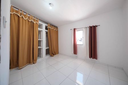 Casa para alugar com 70m², 1 quarto e sem vagaQuarto