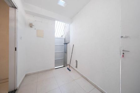 Casa para alugar com 70m², 1 quarto e sem vagaÁrea de Serviço