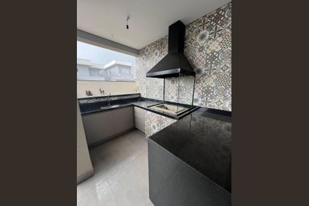 Casa à venda com 4 quartos, 280m² em Swiss Park, Campinas
