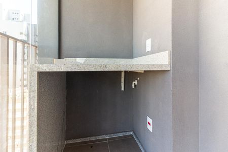 Varanda da Sala de apartamento para alugar com 2 quartos, 54m² em Higienópolis, São Paulo