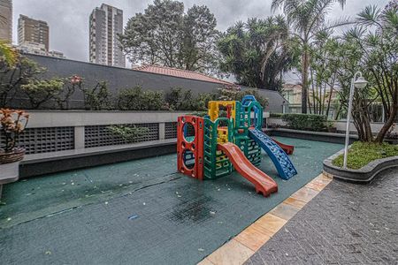 Apartamento para alugar com 61m², 2 quartos e 2 vagasplay ground_2