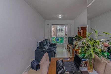 Apartamento para alugar com 61m², 2 quartos e 2 vagassala_2