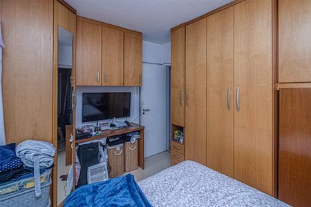 Apartamento para alugar com 61m², 2 quartos e 2 vagassuíte_4