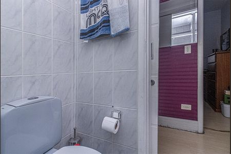 Apartamento para alugar com 61m², 2 quartos e 2 vagasbanheiro social_3