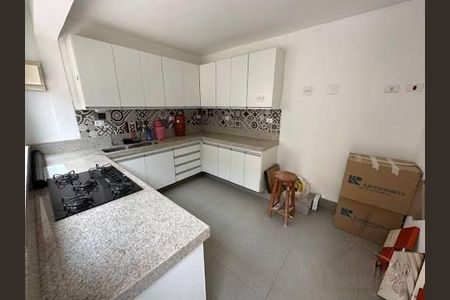 Casa à venda com 4 quartos, 220m² em Jardim Leda, Guarulhos