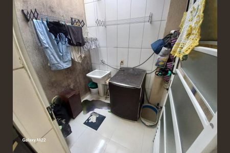Casa de condomínio à venda com 64m², 2 quartos e 1 vaga