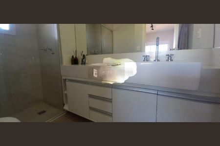 Apartamento à venda com 2 quartos, 68m² em Cambuí, Campinas