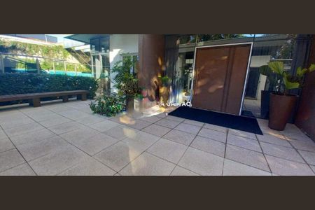 Apartamento à venda com 2 quartos, 68m² em Cambuí, Campinas