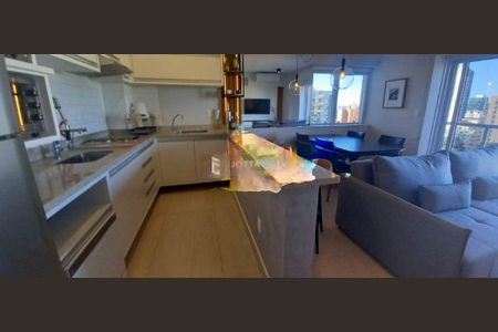 Apartamento à venda com 2 quartos, 68m² em Cambuí, Campinas