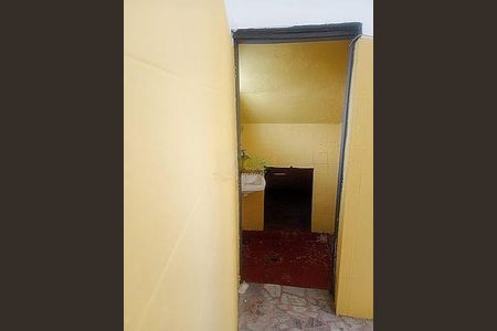 Casa à venda com 4 quartos, 227m² em Km 18, Osasco