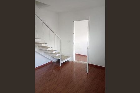 Casa à venda com 227m², 4 quartos e 1 vaga