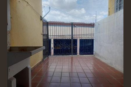 Casa à venda com 227m², 4 quartos e 1 vaga