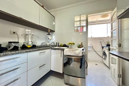 Apartamento à venda com 69m², 2 quartos e 1 vagaCozinha