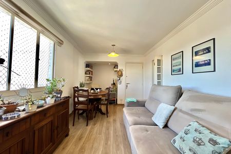 Apartamento à venda com 69m², 2 quartos e 1 vagaSala