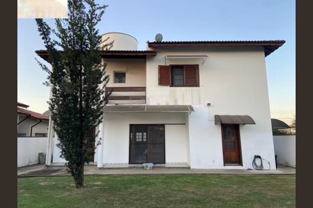Casa à venda com 287m², 4 quartos e 2 vagas