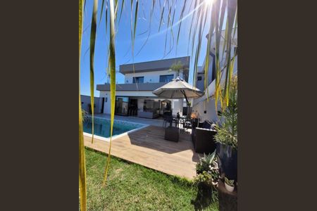 Casa à venda com 3 quartos, 240m² em Swiss Park, Campinas