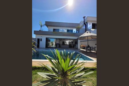 Casa à venda com 3 quartos, 240m² em Swiss Park, Campinas