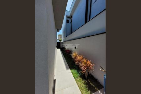 Casa à venda com 3 quartos, 240m² em Swiss Park, Campinas