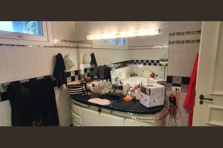 Casa à venda com 5 quartos, 1200m² em Village Sans Souci, Valinhos
