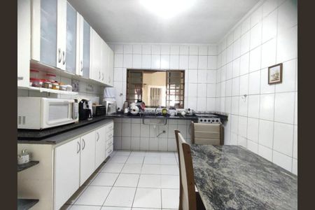 Casa à venda com 3 quartos, 178m² em Chácaras Alpina, Valinhos