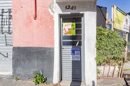 Casa para alugar com 55m², 1 quarto e sem vaga Casa para alugar com 55m², 1 quarto e sem vagaFachada