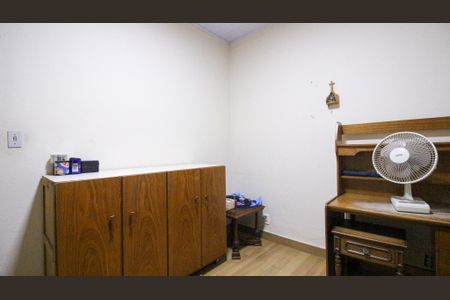 Casa à venda com 2 quartos, 240m² em Vila Ema, São Paulo