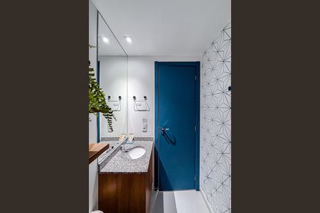 Banheiro de kitnet/studio à venda com 1 quarto, 22m² em Liberdade, São Paulo