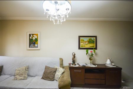 Casa à venda com 120m², 3 quartos e 3 vagasSala