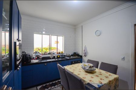 Casa à venda com 120m², 3 quartos e 3 vagasCozinha