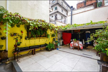 Casa à venda com 120m², 3 quartos e 3 vagasÁrea de Serviço / Área externa