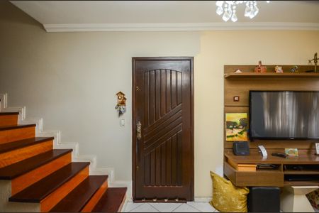 Casa à venda com 120m², 3 quartos e 3 vagasSala