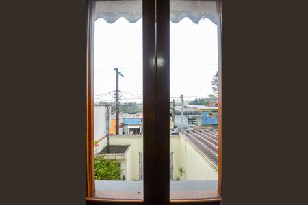 Casa à venda com 120m², 3 quartos e 3 vagasQuarto 2 - Janela