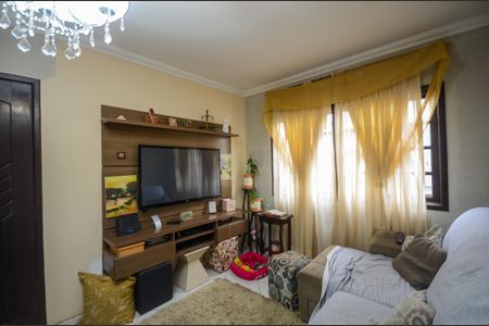 Casa à venda com 120m², 3 quartos e 3 vagasSala