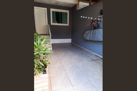 Garagem de casa de condomínio à venda com 3 quartos, 210m² em Jacarepaguá, Rio de Janeiro