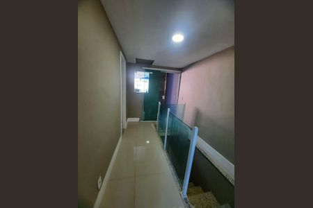 Corredor de casa de condomínio à venda com 3 quartos, 210m² em Jacarepaguá, Rio de Janeiro