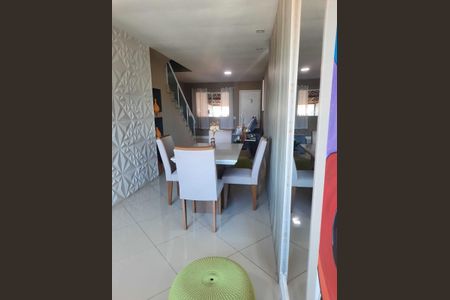 Sala de casa de condomínio à venda com 3 quartos, 210m² em Jacarepaguá, Rio de Janeiro