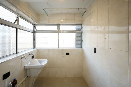 Apartamento à venda com 85m², 2 quartos e 1 vaga Apartamento à venda com 85m², 2 quartos e 1 vagaÁrea de Serviço