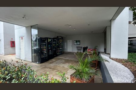 Mini Mercado de apartamento à venda com 2 quartos, 85m² em Vila Sofia, São Paulo
