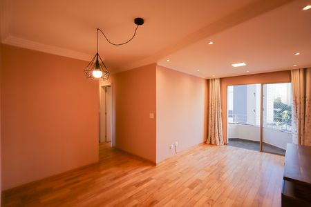 Sala de apartamento para alugar com 2 quartos, 85m² em Vila Sofia, São Paulo
