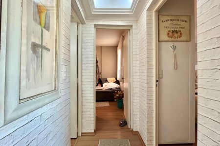 Apartamento à venda com 118m², 2 quartos e 2 vagas Apartamento à venda com 118m², 2 quartos e 2 vagasCorredor
