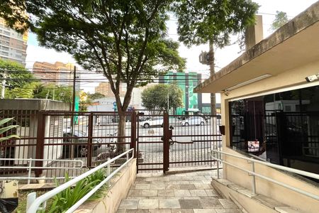 Apartamento à venda com 118m², 2 quartos e 2 vagas Apartamento à venda com 118m², 2 quartos e 2 vagasHall de entrada