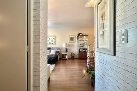 Apartamento à venda com 118m², 2 quartos e 2 vagas Apartamento à venda com 118m², 2 quartos e 2 vagasCorredor