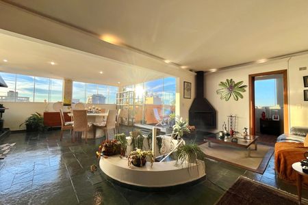 Apartamento à venda com 118m², 2 quartos e 2 vagas Apartamento à venda com 118m², 2 quartos e 2 vagasCobertura