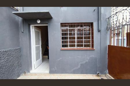 Casa para alugar com 86m², 2 quartos e 1 vaga Casa para alugar com 86m², 2 quartos e 1 vagaEntrada