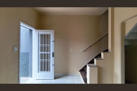 Casa para alugar com 86m², 2 quartos e 1 vaga Casa para alugar com 86m², 2 quartos e 1 vagaSala