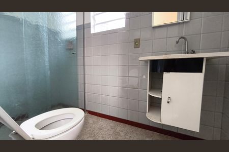 Casa para alugar com 86m², 2 quartos e 1 vaga Casa para alugar com 86m², 2 quartos e 1 vagaBanheiro
