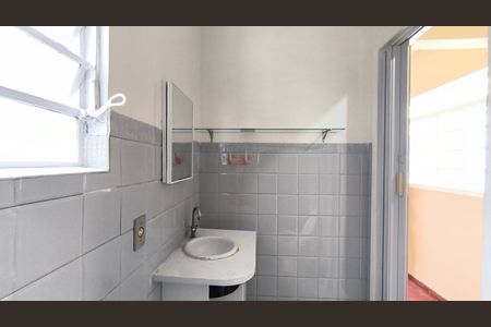 Casa para alugar com 86m², 2 quartos e 1 vaga Casa para alugar com 86m², 2 quartos e 1 vagaBanheiro