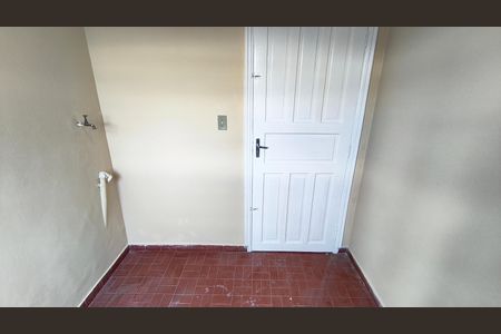 Casa para alugar com 86m², 2 quartos e 1 vaga Casa para alugar com 86m², 2 quartos e 1 vagaLavanderia