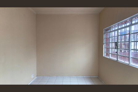 Casa para alugar com 86m², 2 quartos e 1 vaga Casa para alugar com 86m², 2 quartos e 1 vagaSala